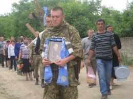 «Повар» подорвался на мине по пути в Донецкий аэропорт, - ФОТО