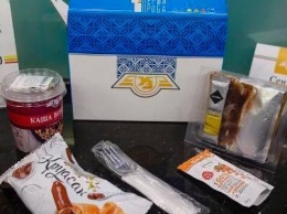 Паста болоньезе, гаспачо и десерты. С 18 июня "Укрзализныця" будет кормить пассажиров поезда Киев-Мариуполь, - ФОТО