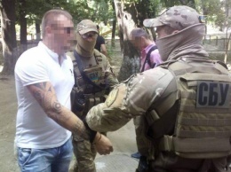 Сотрудники СБУ задержали межрегиональную организованную группу наркоторговцев