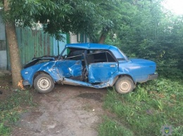 В Лисичанске неизвестный совершил ДТП и скрылся с места происшествия