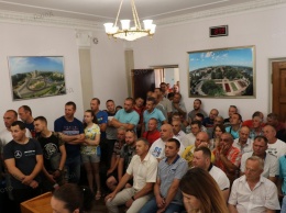 Кворум не соберется: рассмотрение тарифа на проезд в маршрутках в Николаеве перенесли на 22 июня