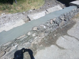 В Николаеве завершились работы по восстановлению подпорной стены парка «Победа»