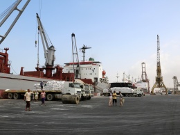 В Йемене идут бои за ключевой портовый город