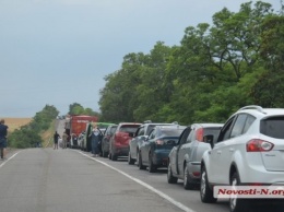 На трассе «Одесса-Николаев» произошла авария с участие трех машин, образовалась большая автомобильная пробка