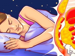 Семь ошибок перед сном, из-за которых растет вес