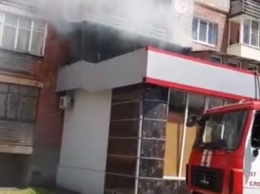 В Славянске по улице Свободы произошел пожар (видео)