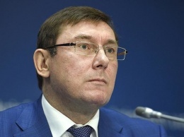 Суд возобновил дело относительно получения Луценко взятки от экс-нардепа Шепелева