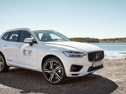 Автомобили Volvo будут делать из рыболовных сетей и старых бутылок