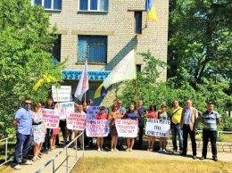Энергетики провели акции протеста в Рубежном