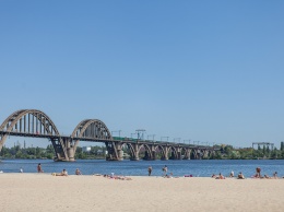 В Днепре спасатели напомнили горожанам о безопасности на воде