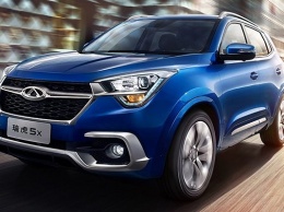 Названы сроки появления в России нового кроссовера Chery Tiggo 4