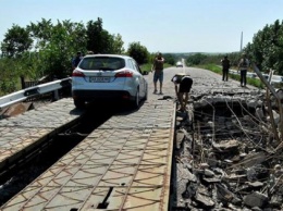 Российские диверсанты повредили 17 мостов на Донбассе, - СНБО