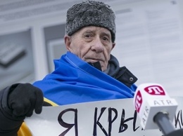 В Крыму похоронили ветерана национального движения крымских татар Сервера Караметова