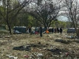 Полиция Львова взяла под охрану табор ромов