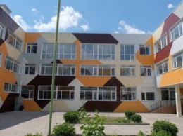 На Днепропетровщине в порядок приводят более 30 школ