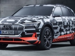 Audi отменила презентацию электрического кроссовера e-tron