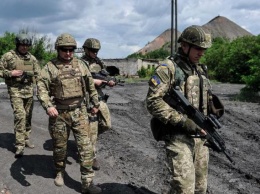 Украина либерализировала закупку оружия за границей