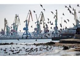 Аксенов поручил добиться самоокупаемости крымских портах
