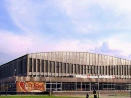 Северодонецкая мэрия отказалась брать в аренду помещения Ледового дворца спорта