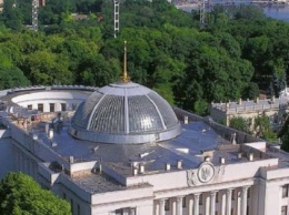 В Киеве стартовала реставрация купола Верховной Рады