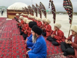 Власти Туркмении запретили покидать страну всем, кому нет 40 лет