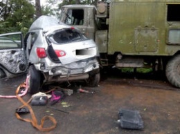 В Тернопольской области две женщины погибли при лобовом столкновении с военным грузовиком