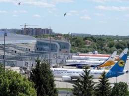 Аэропорт Львов хочет запустить рейсы в Португалию и Францию