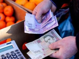 Чего ждать украинцам с 1 июля: повышение пенсий и новые тарифы на проезд
