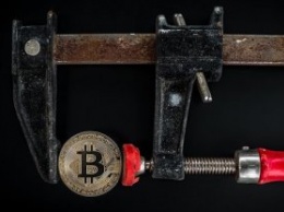 Bitcoin пробил дно: курс обновил годовой минимум