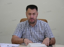 Депутат горсовета обвинил директора департамента финконтроля Ермолаева в покровительстве незаконных торговцев на Соборной