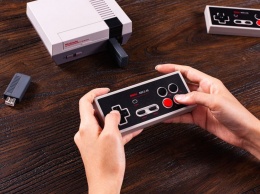 Выпущен новый игровой беспроводной контроллер для NES Classic