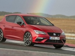 Хот-хэтчу Seat Leon убавили мощность