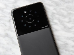 Light выпустит смартфон с девятью камерами
