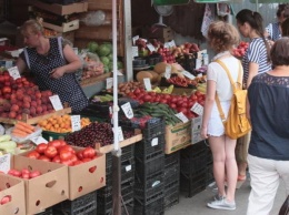 Почему в Украине не дешевеют фрукты и овощи