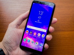 Продажи смартфонов Samsung падают - китайцы наступают