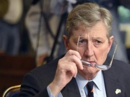 Сенатор Кеннеди пригрозит России "драконовскими мерами" и призвал уйти из Украины