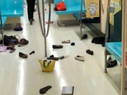 На Тайване крыса вызвала давку в вагоне метро, есть пострадавшие (фото)