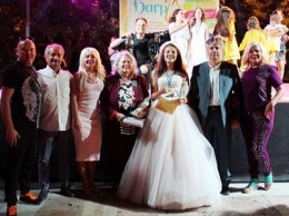 Гран-при и корона «Мисс Греция» - у юной вокалистки из Черноморска!