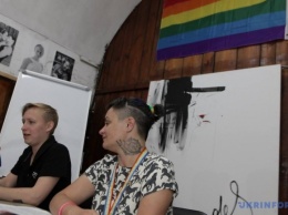 В Харькове напали на офис ЛГБТ-сообщества