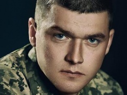 Боец ВСУ сжег 3 единицы техники боевиков и получил «Золотую звезду», - ФОТО