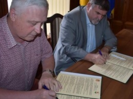 Северодонецк и Еленя-Гура подписали соглашение об экономическом и культурном сотрудничестве