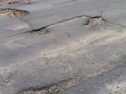 Северодончане пожаловались на качество ремонта дорог (фото)