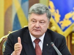 Порошенко уволил Горащенкова из должностей своего помощника и члена комиссии НАПК