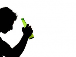 9 признаков того, что человек страдает от функционального алкоголизма