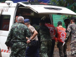 Спасатели приступили к финальному этапу эвакуации детей из пещеры в Таиланде