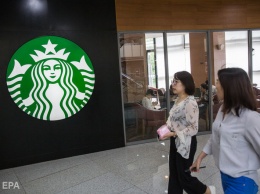 Starbucks решила отказаться от использования пластиковых соломинок