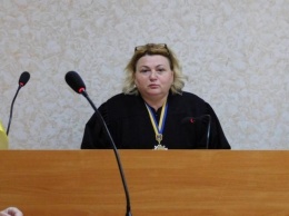 В Южноукраинске следователь сбежал из зала суда вместе с уголовным производством