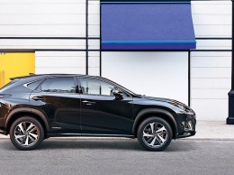 Кроссовер Lexus NX прибавил в цене