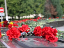 Николаевцы почтили память воинов, погибших под Зеленопольем в 2014 году