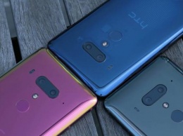 HTC объявила цену своего самого необычного смартфона